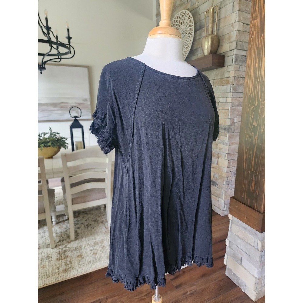 Umgee Black Short Sleeve Tunic with Fringe Trim